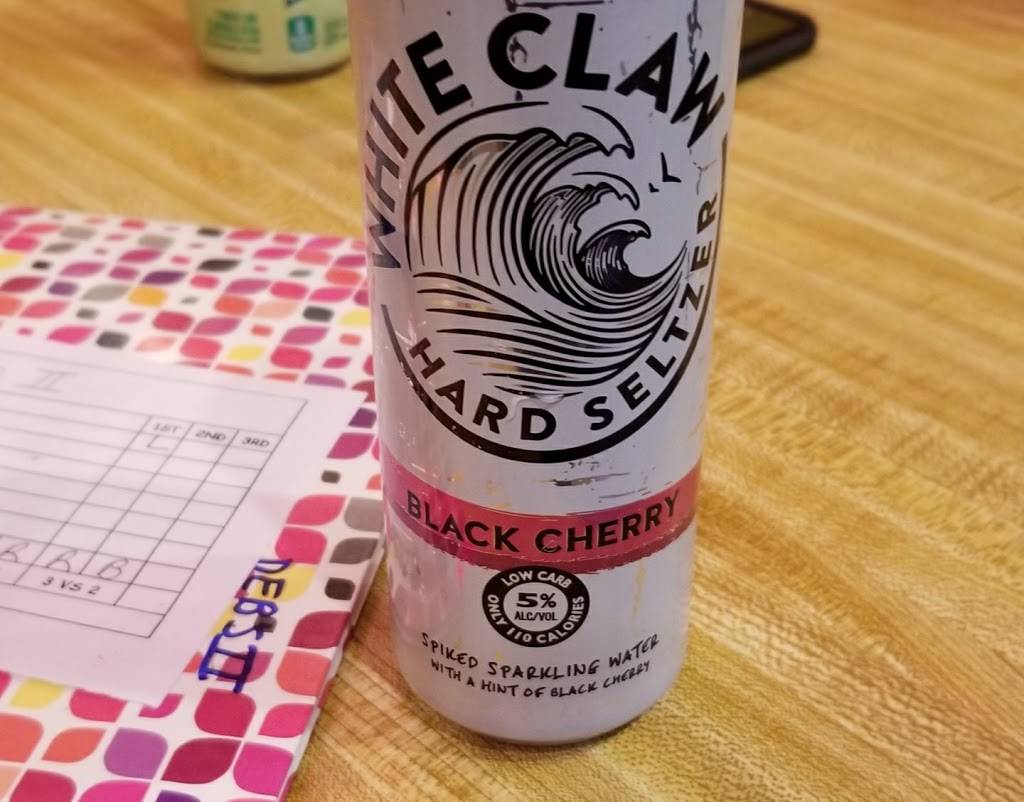 M & J Bar & Pizza | restaurant | 1117 W 2nd Ave, Brodhead, WI 53520, USA | 6088972345 OR +1 608-897-2345