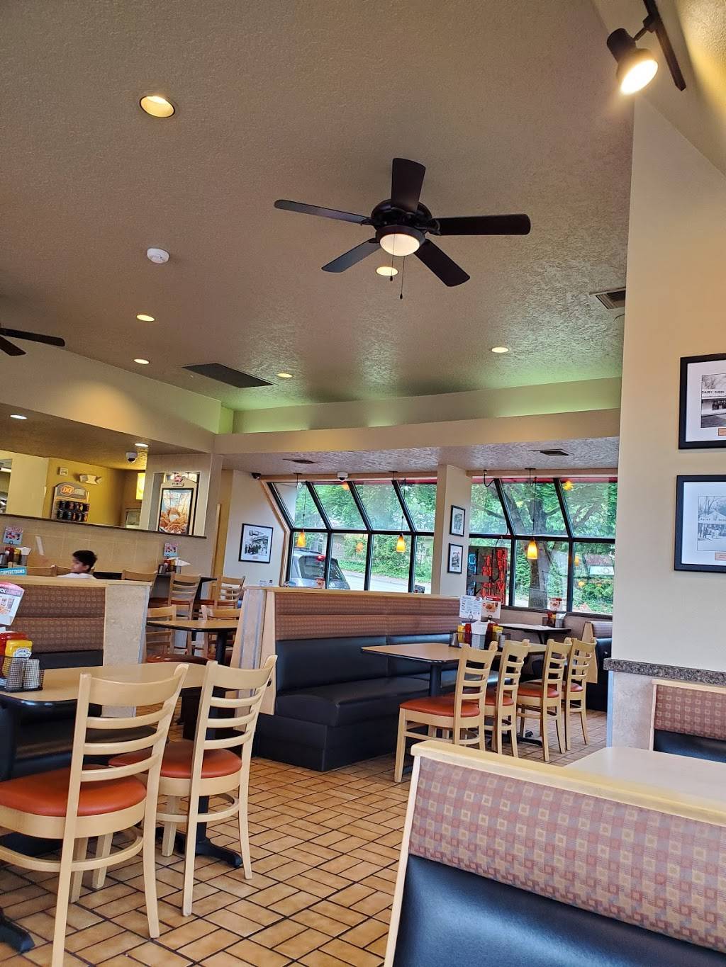 Dairy Queen Grill & Chill | restaurant | 555 NW Saltzman Rd, Portland, OR 97229, USA | 5036267572 OR +1 503-626-7572