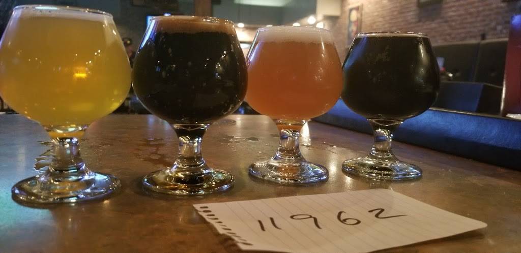 Aces & Ales | restaurant | 3740 S Nellis Blvd, Las Vegas, NV 89121, USA | 7024367600 OR +1 702-436-7600