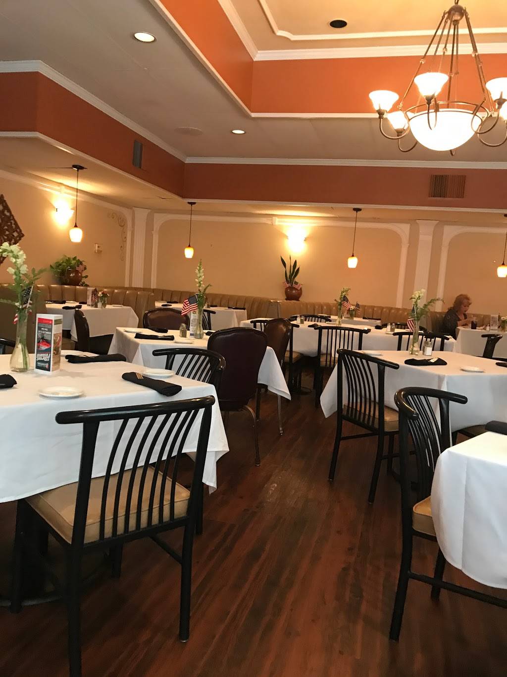 Paines Restaurant | restaurant | 421 East St, Hollister, CA 95023, USA | 8316373882 OR +1 831-637-3882