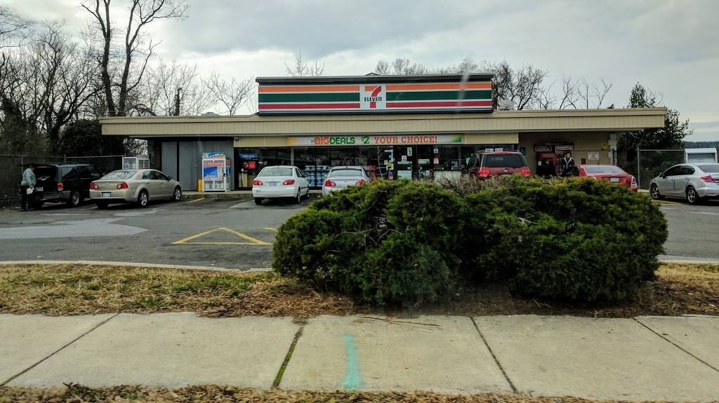 7-Eleven | bakery | 1331 Chillum Rd, Hyattsville, MD 20782, USA | 3015595941 OR +1 301-559-5941