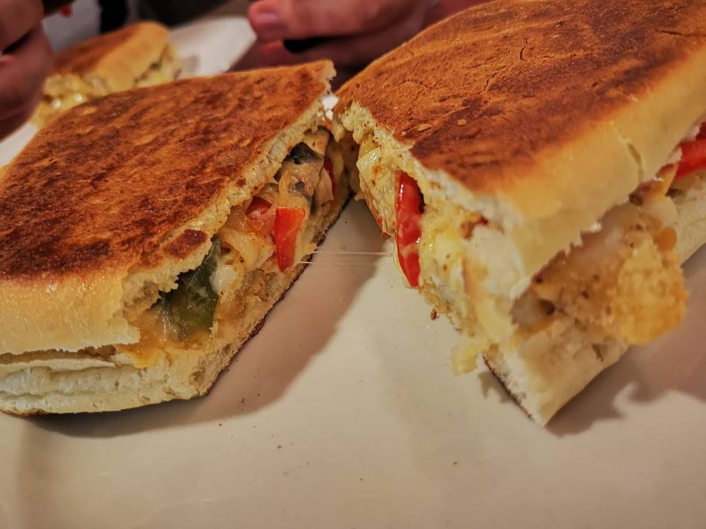 Select Sandwich Corporate Catering | restaurant | 50 Burnhamthorpe Rd W #336, Mississauga, ON L5B 3C2, Canada | 8665675648 OR +1 866-567-5648