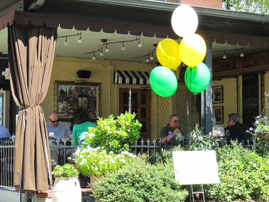 Carries Winter Park Cafe | restaurant | 240 N Pennsylvania Ave, Winter Park, FL 32789, USA | 4076280068 OR +1 407-628-0068