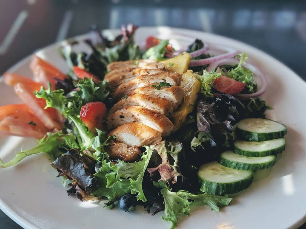 New London Cafe & Event Space | restaurant | 6325 Lewis St, Parkville, MO 64152, USA | 8165994474 OR +1 816-599-4474