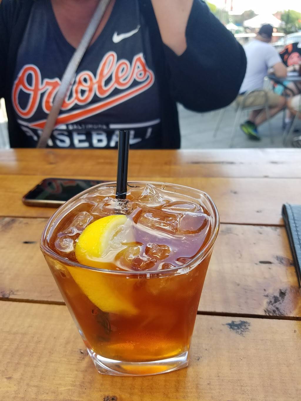 Frank & Nics West End Grille | restaurant | 511 W Pratt St, Baltimore, MD 21201, USA | 4106856800 OR +1 410-685-6800