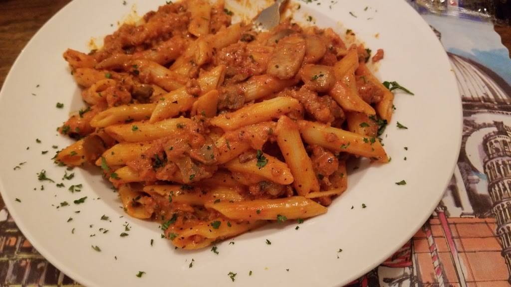 Ciminos Pizza | restaurant | 119 E 4th St, Pecatonica, IL 61063, USA | 8152391629 OR +1 815-239-1629