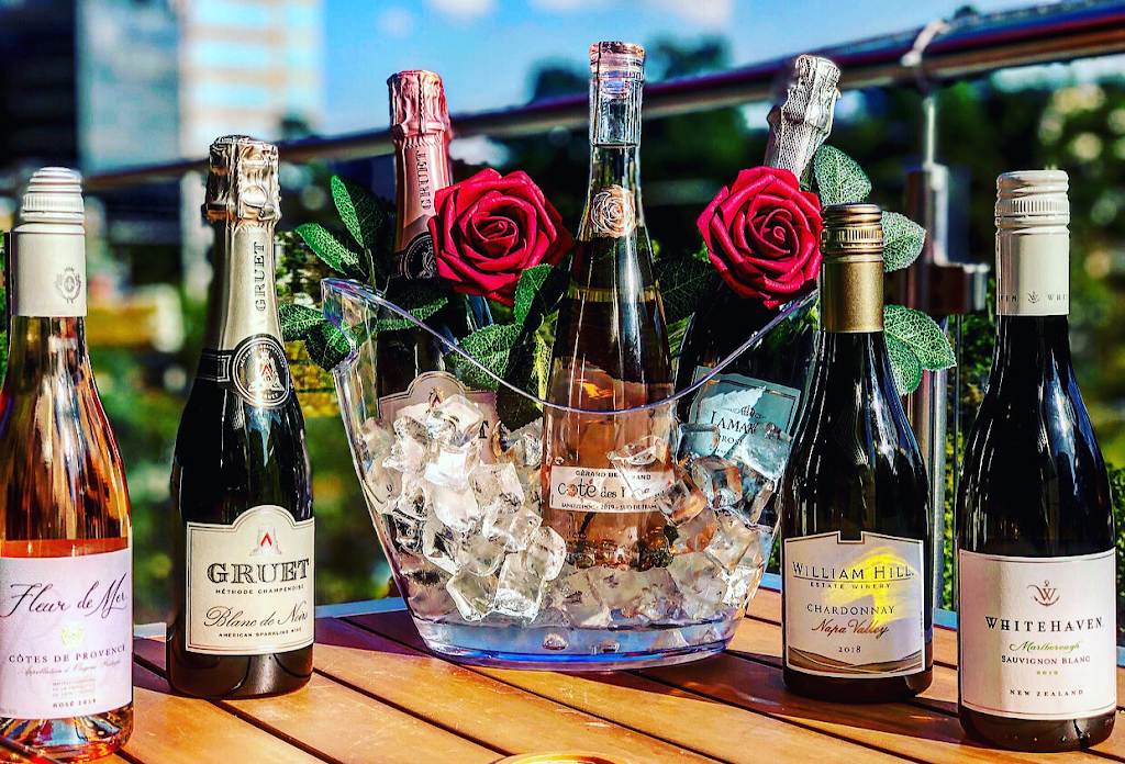 Rose Rooftop & Restaurant | restaurant | 20 Waterway Ave Ste #200, The Woodlands, TX 77380, USA | 8323415142 OR +1 832-341-5142