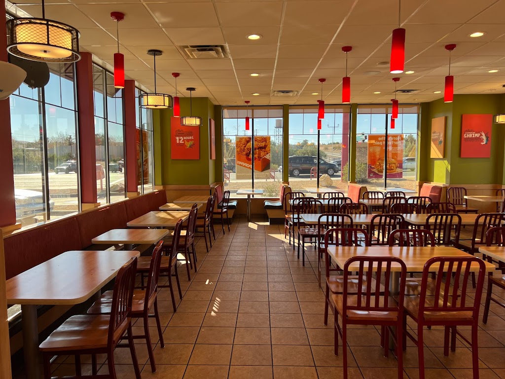 Popeyes Louisiana Kitchen | restaurant | 1601 E Main St, Barstow, CA 92311, USA | 7602567861 OR +1 760-256-7861