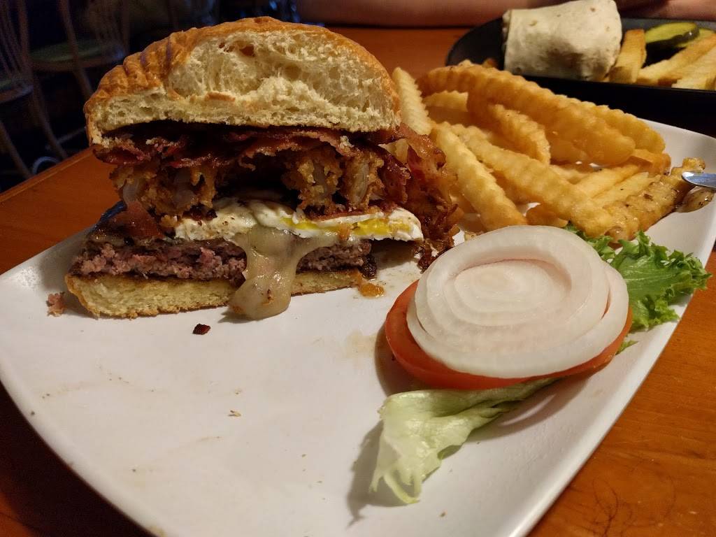 Mutt & Jeffs | restaurant | 3700 Oberlin Ave, Lorain, OH 44053, USA | 4402824080 OR +1 440-282-4080