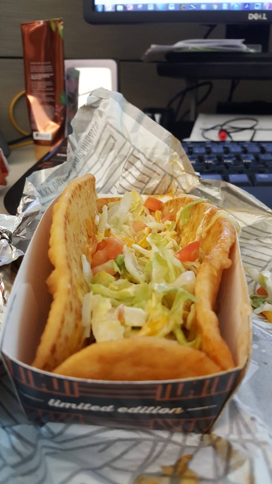 Taco Bell | meal takeaway | 9910 Key W Ave, Rockville, MD 20850, USA | 3017626547 OR +1 301-762-6547