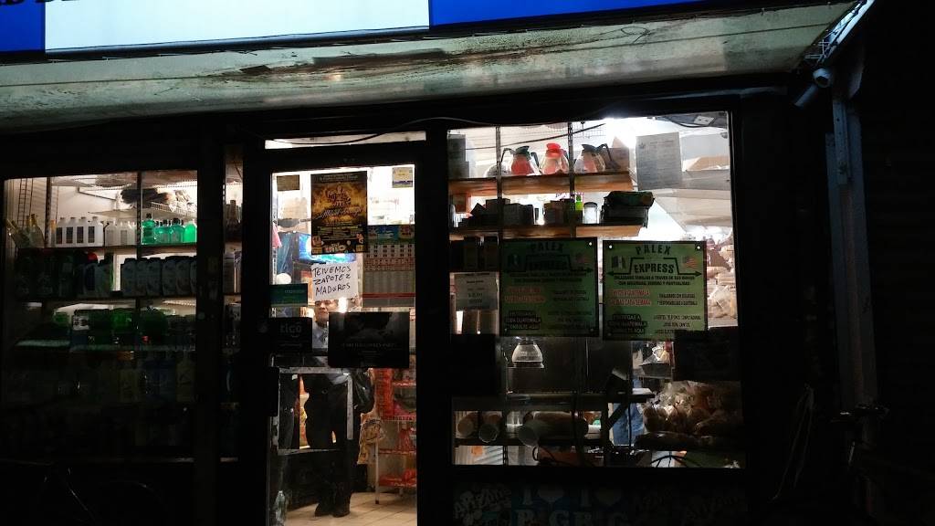 La Chapincita | restaurant | 14307 Hillside Avenue, Jamaica, NY 11435, USA | 7182062008 OR +1 718-206-2008