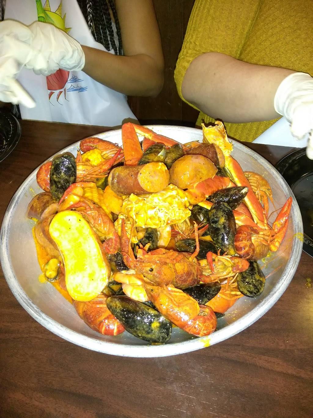 Boiling Crawfish | restaurant | 5149 Normandy Blvd, Jacksonville, FL 32205, USA | 9047836666 OR +1 904-783-6666