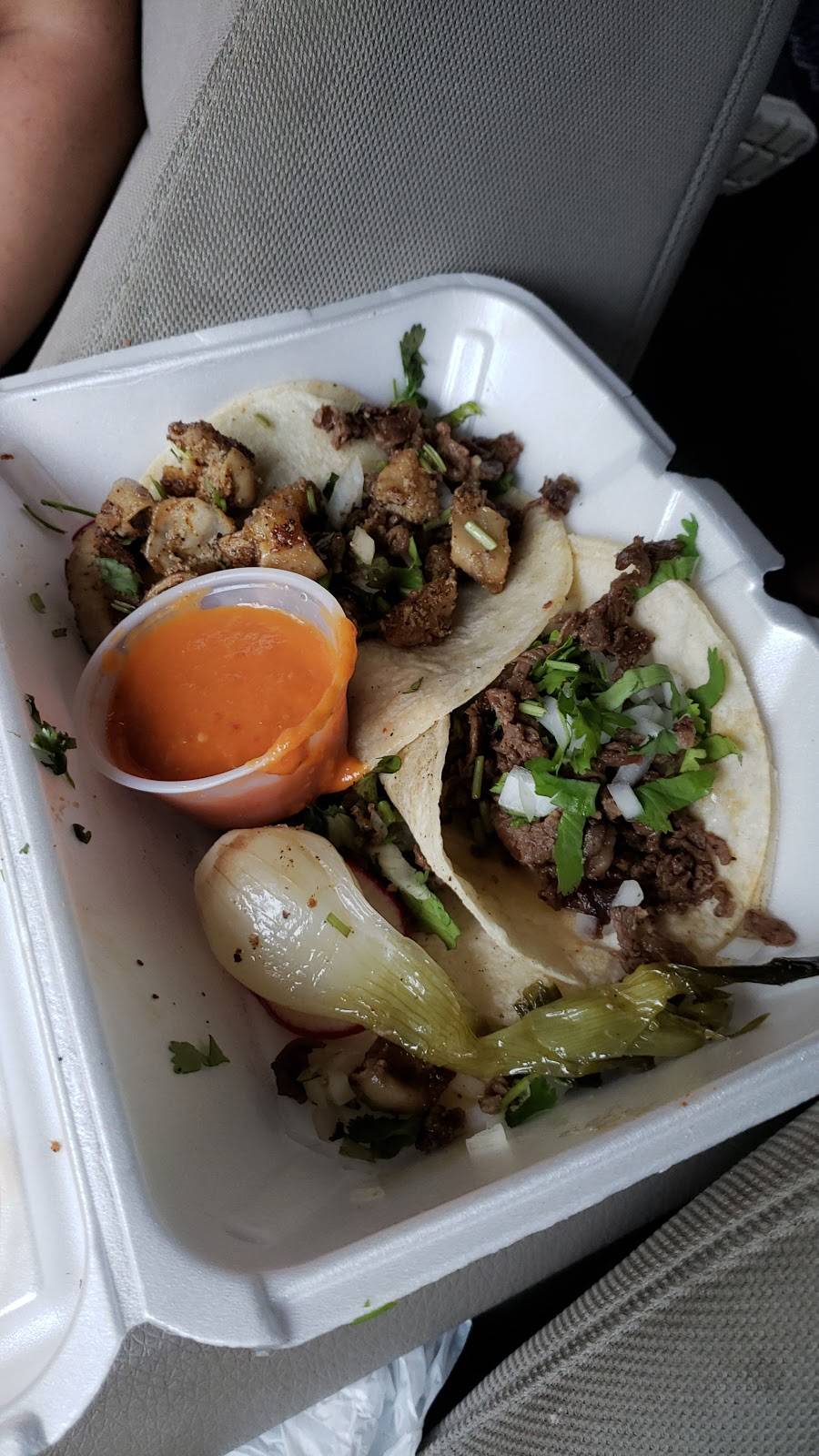 Cinco De Mayo Taqueria | restaurant | 408 S Highland Ave, Baltimore, MD 21224, USA | 4103272272 OR +1 410-327-2272