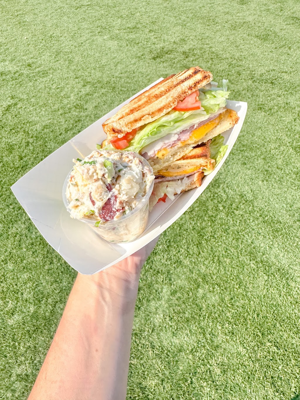 The Taylored Plate | restaurant | 328 3rd St Suite C, La Salle, IL 61301, USA | 8157809274 OR +1 815-780-9274