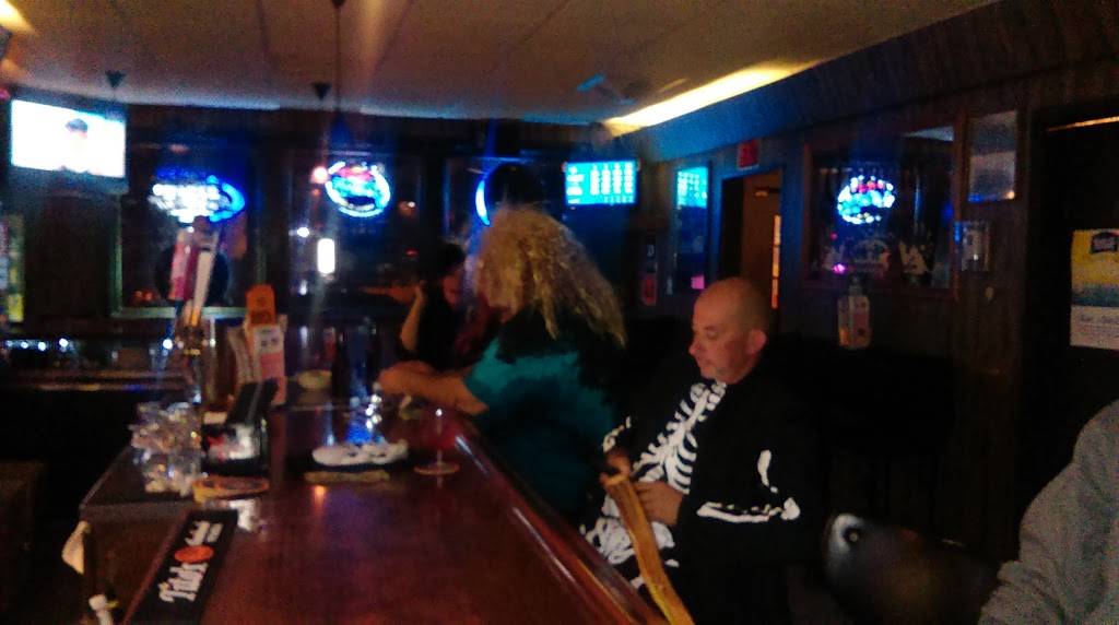 Joes Grill | restaurant | 1044 Central Ave, Albany, NY 12205, USA | 5184540870 OR +1 518-454-0870