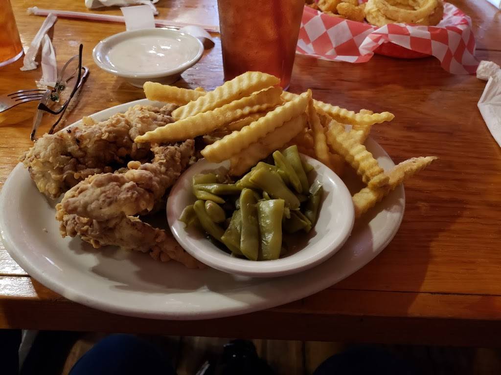 West Station Road House | restaurant | 128 N Main St, West, TX 76691, USA | 2548267600 OR +1 254-826-7600