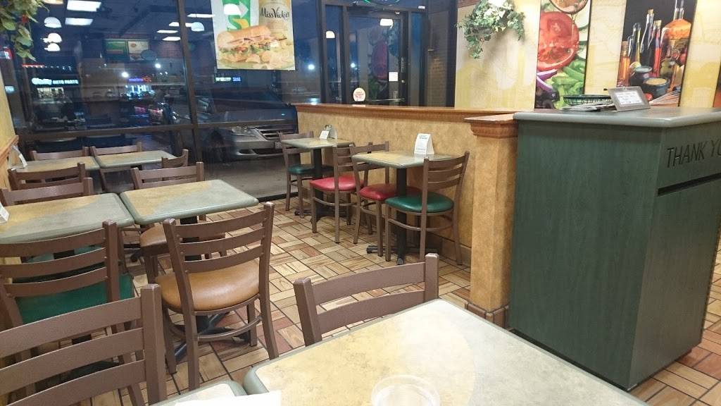 Subway | restaurant | 1606 S Cherry Ln, Fort Worth, TX 76108, USA | 8173673736 OR +1 817-367-3736