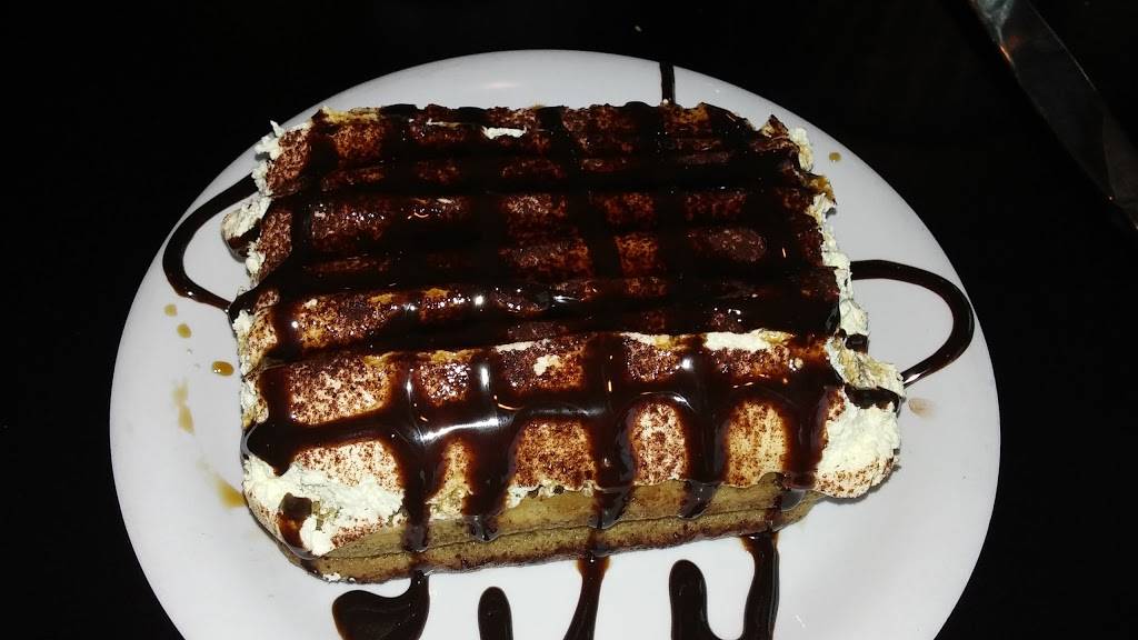 Italianos | meal takeaway | 142 N Water St, Sparta, WI 54656, USA | 6082696393 OR +1 608-269-6393