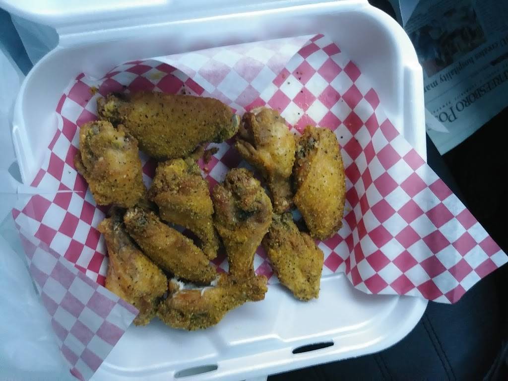 Extreme Hot Wings | restaurant | 5307 Mt View Rd, Antioch, TN 37013, USA | 6157306855 OR +1 615-730-6855