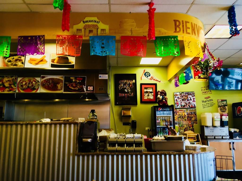 Taco Village | restaurant | 1590 Rand Rd, Des Plaines, IL 60016, USA | 8472993299 OR +1 847-299-3299