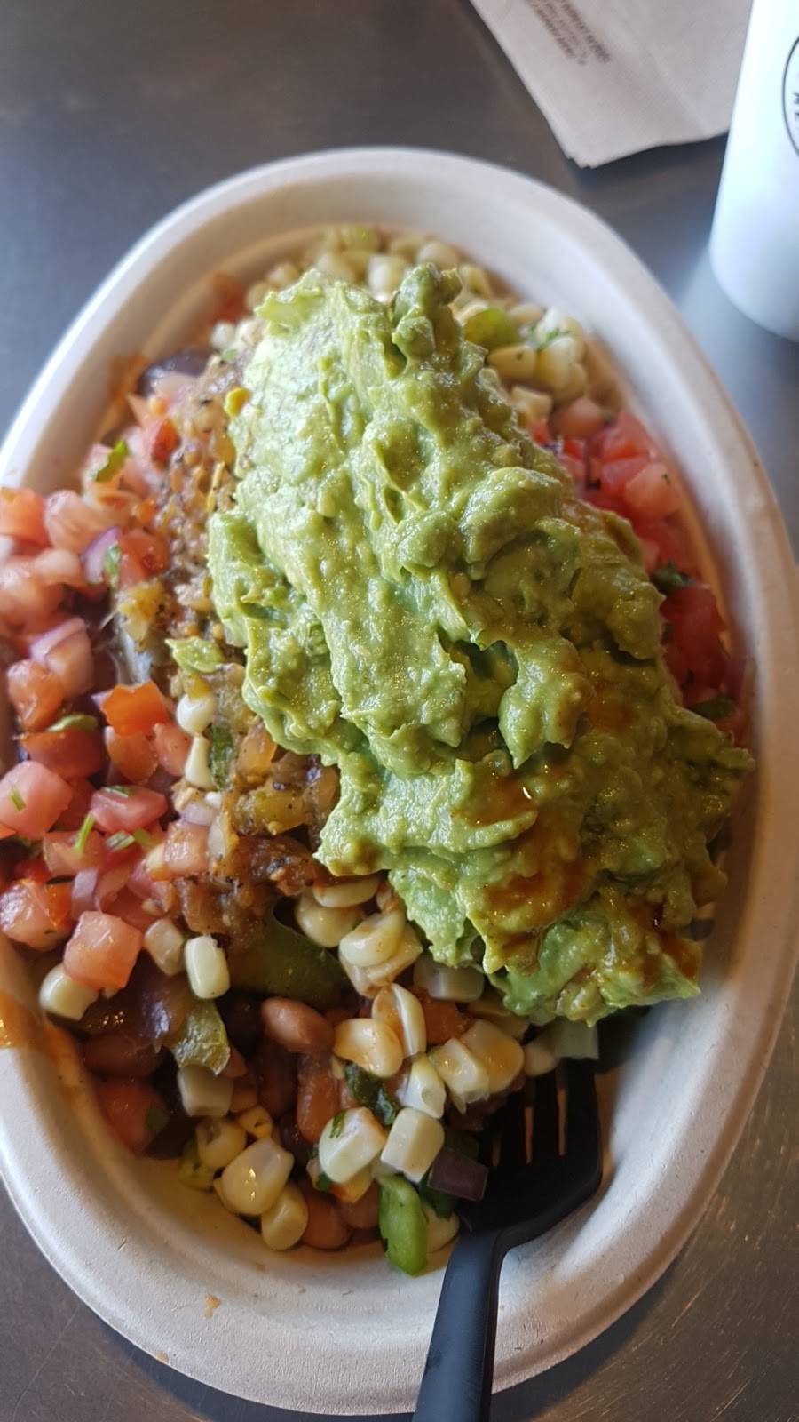 Chipotle Mexican Grill | restaurant | 580 Shelburne Rd Ste 14B, Burlington, VT 05401, USA | 8028593301 OR +1 802-859-3301