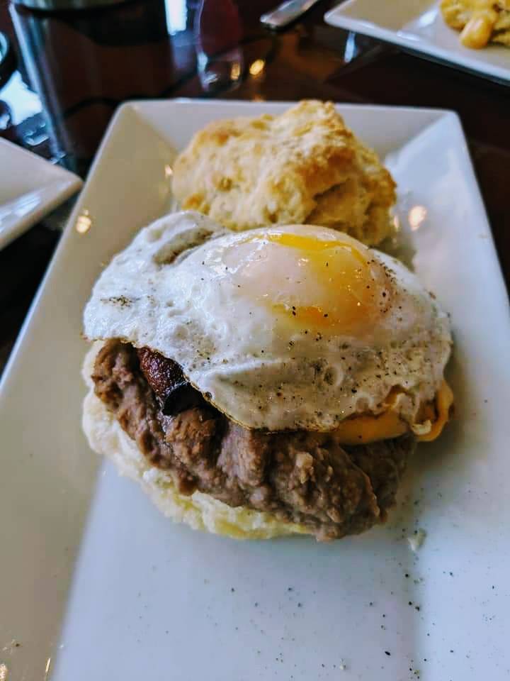 Alamo Biscuit Company & Panaderia | restaurant | 9630 Huebner Rd Suite 103, San Antonio, TX 78240, USA | 2102655585 OR +1 210-265-5585