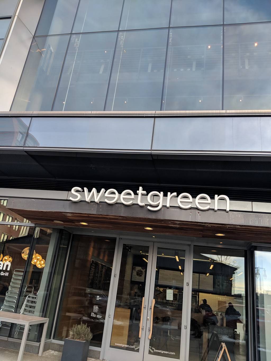 sweetgreen | restaurant | 1212 4th St SE, Washington, DC 20003, USA | 2025547336 OR +1 202-554-7336