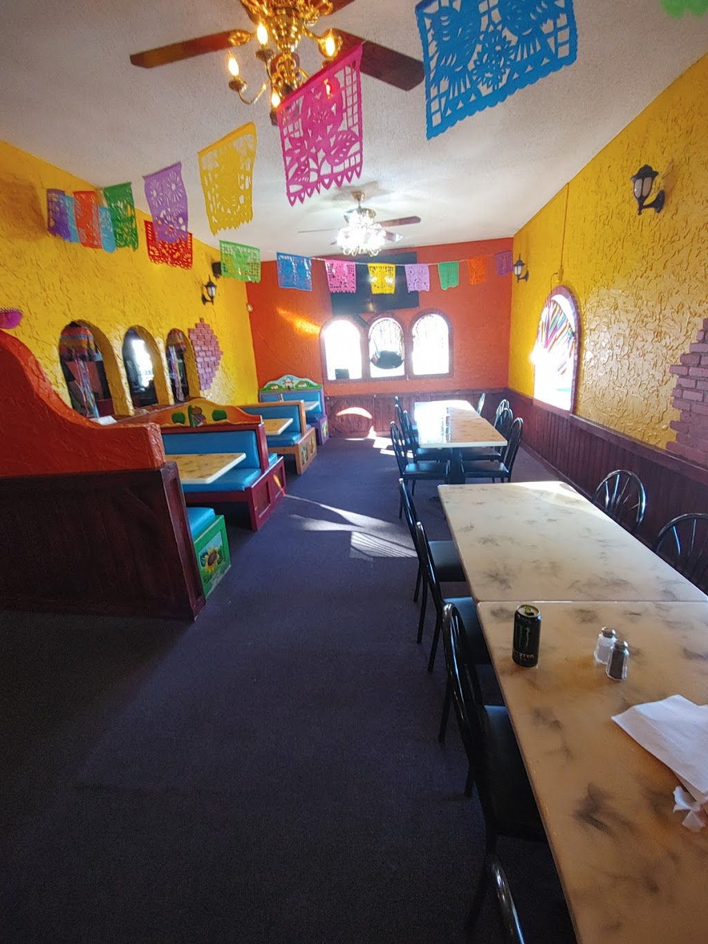 LOS AMIGOS GRILL MEXICAN RESTAURANTE | restaurant | 21 Sturgis Corner Dr, Iowa City, IA 52246, USA | 3196146046 OR +1 319-614-6046