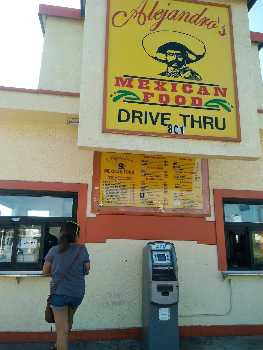 Alejandros Mexican Food | restaurant | 801 W 19th St, Costa Mesa, CA 92627, USA | 9496312561 OR +1 949-631-2561