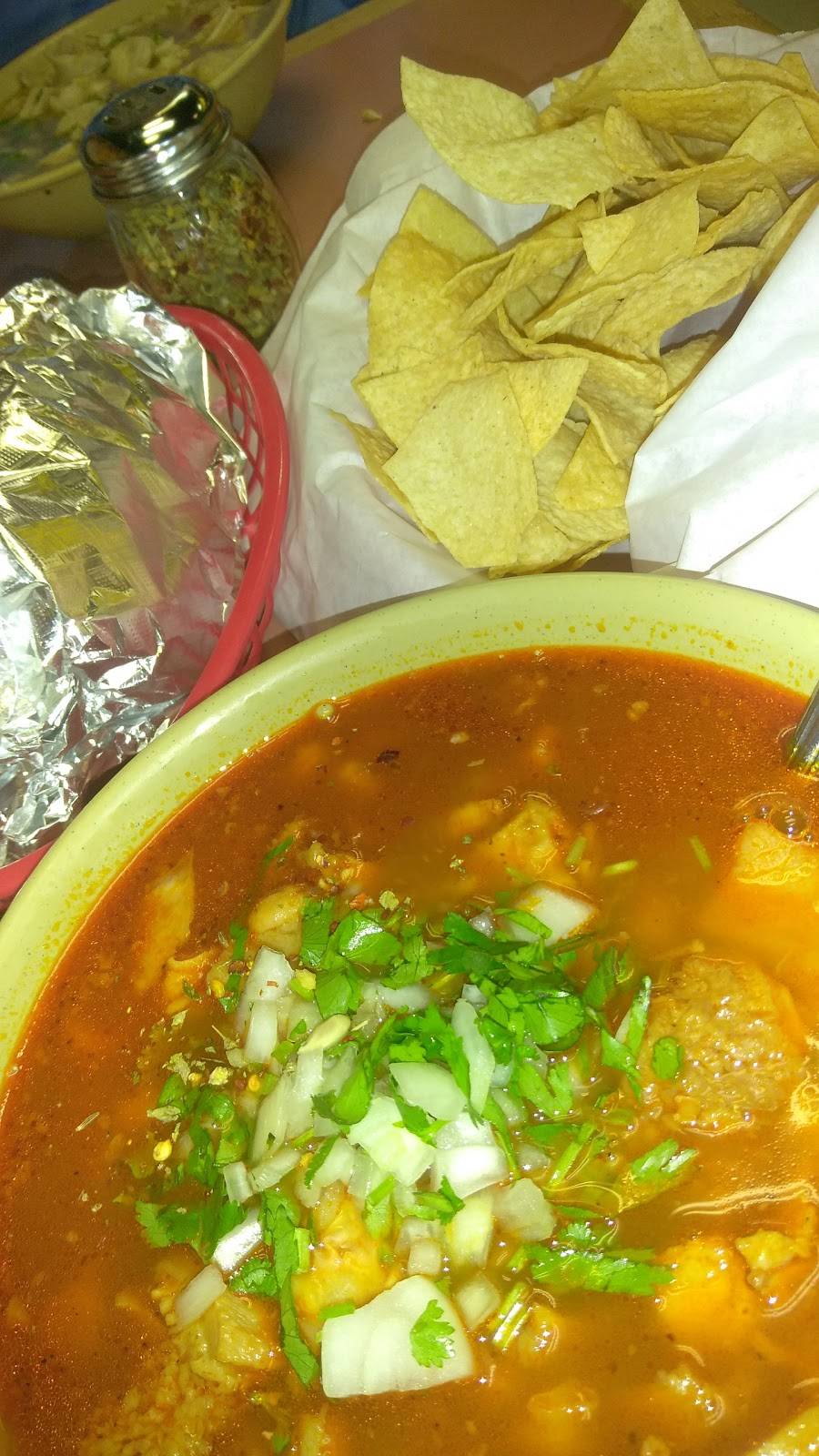 La Olmeca Restaurant | restaurant | 6066 S Central Ave, Phoenix, AZ 85042, USA | 6022767531 OR +1 602-276-7531