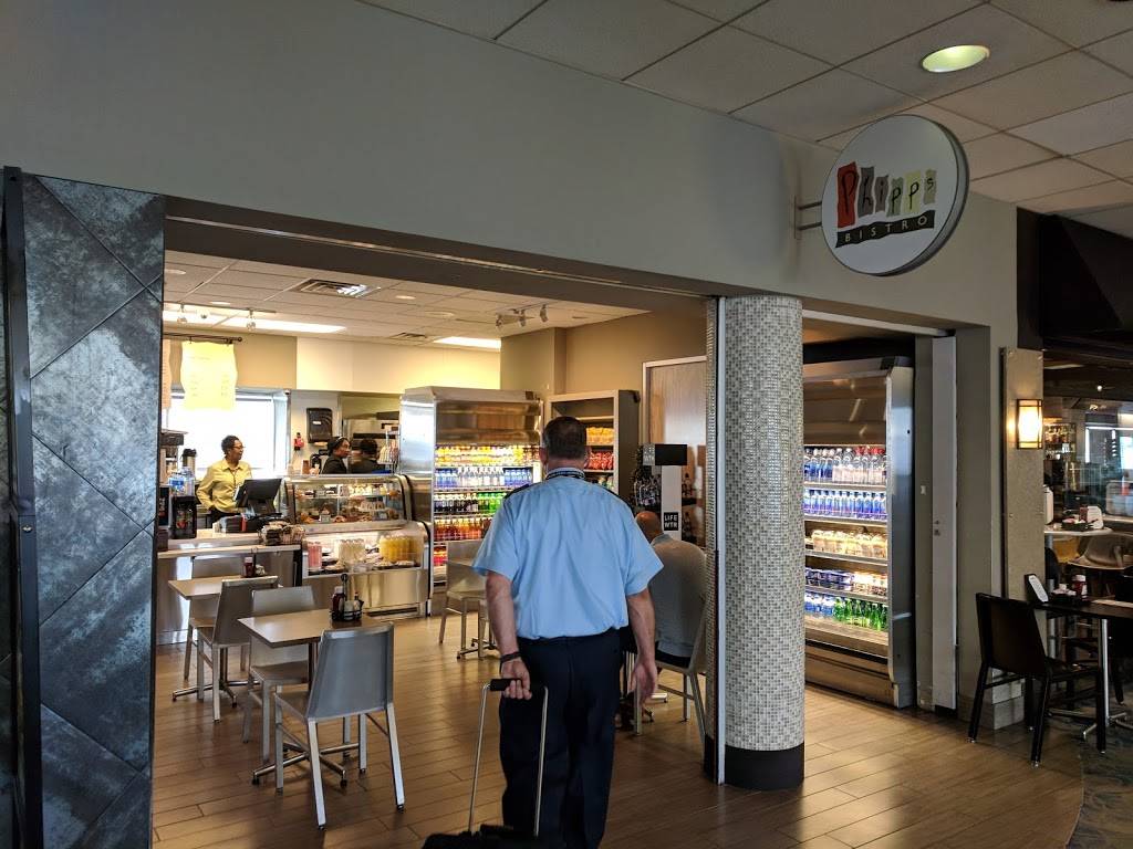 Phipps Bistro | restaurant | 5501 Josh Birmingham Pkwy, Charlotte, NC 28208, USA | 7043594472 OR +1 704-359-4472