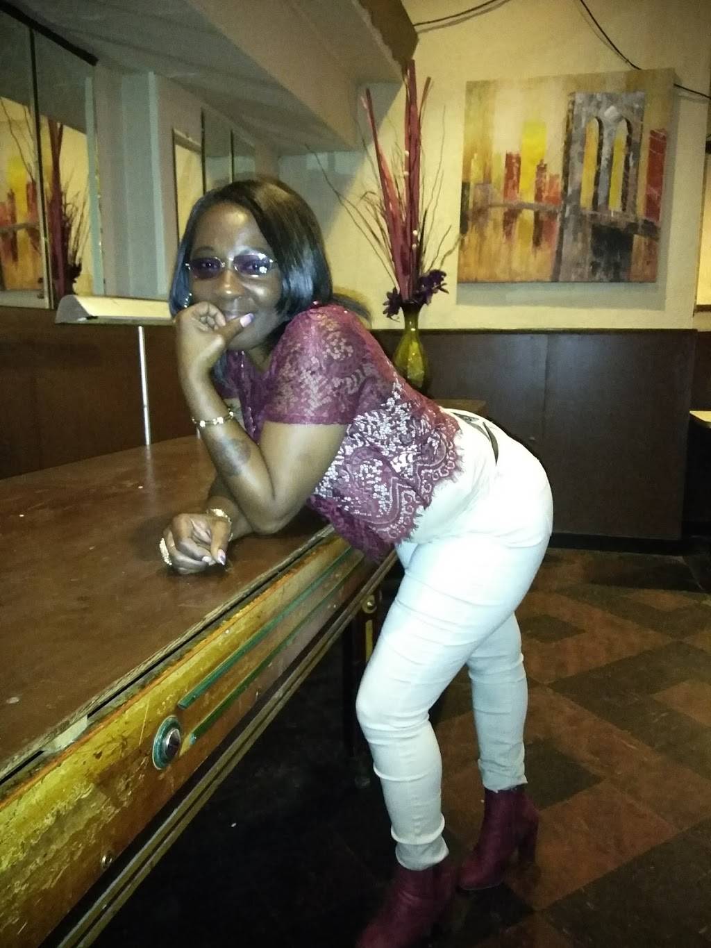 Pulaski Hall | restaurant | 1653 W Hunting Park Ave, Philadelphia, PA 19140, USA | 2675854191 OR +1 267-585-4191