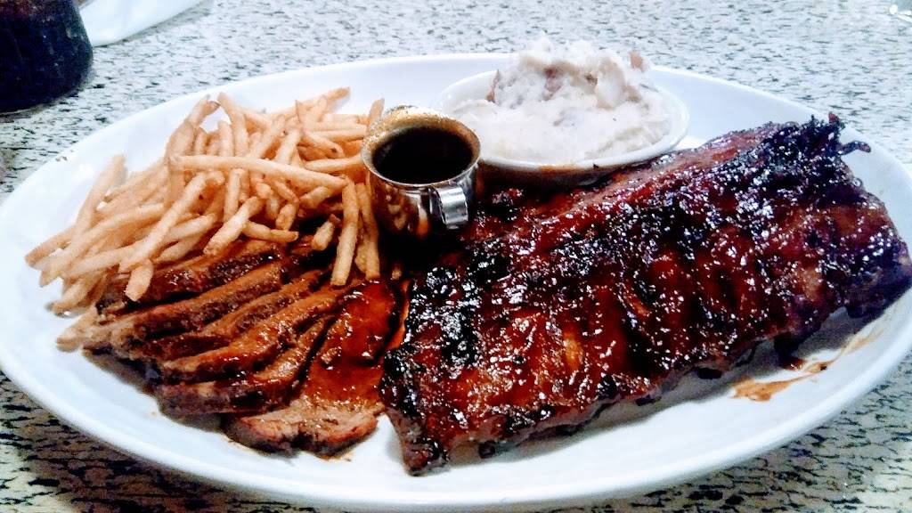 Lucilles Smokehouse Bar-B-Que | restaurant | 1445 Plaza Dr, West Covina, CA 91790, USA | 6263381227 OR +1 626-338-1227