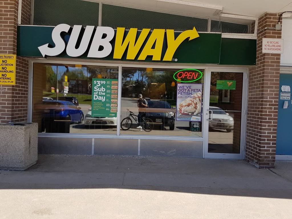 Subway | restaurant | Simcoe Plaza, 307 Blake St, Barrie, ON L4M 1K7, Canada | 7055035001 OR +1 705-503-5001
