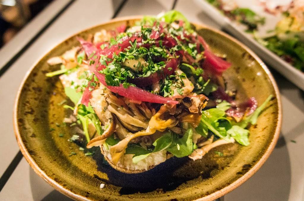 Oso Sonoma | restaurant | 9 E Napa St, Sonoma, CA 95476, USA | 7079316926 OR +1 707-931-6926