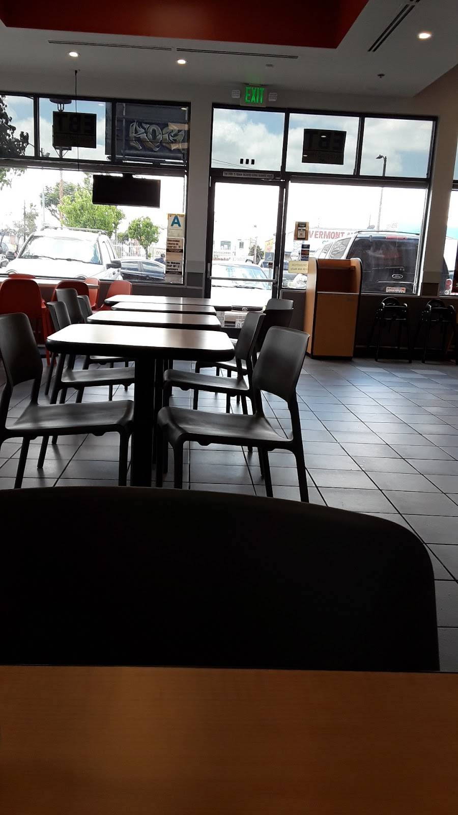 Yoshinoya | restaurant | 2215 S Vermont Ave, Los Angeles, CA 90007, USA | 3237321516 OR +1 323-732-1516