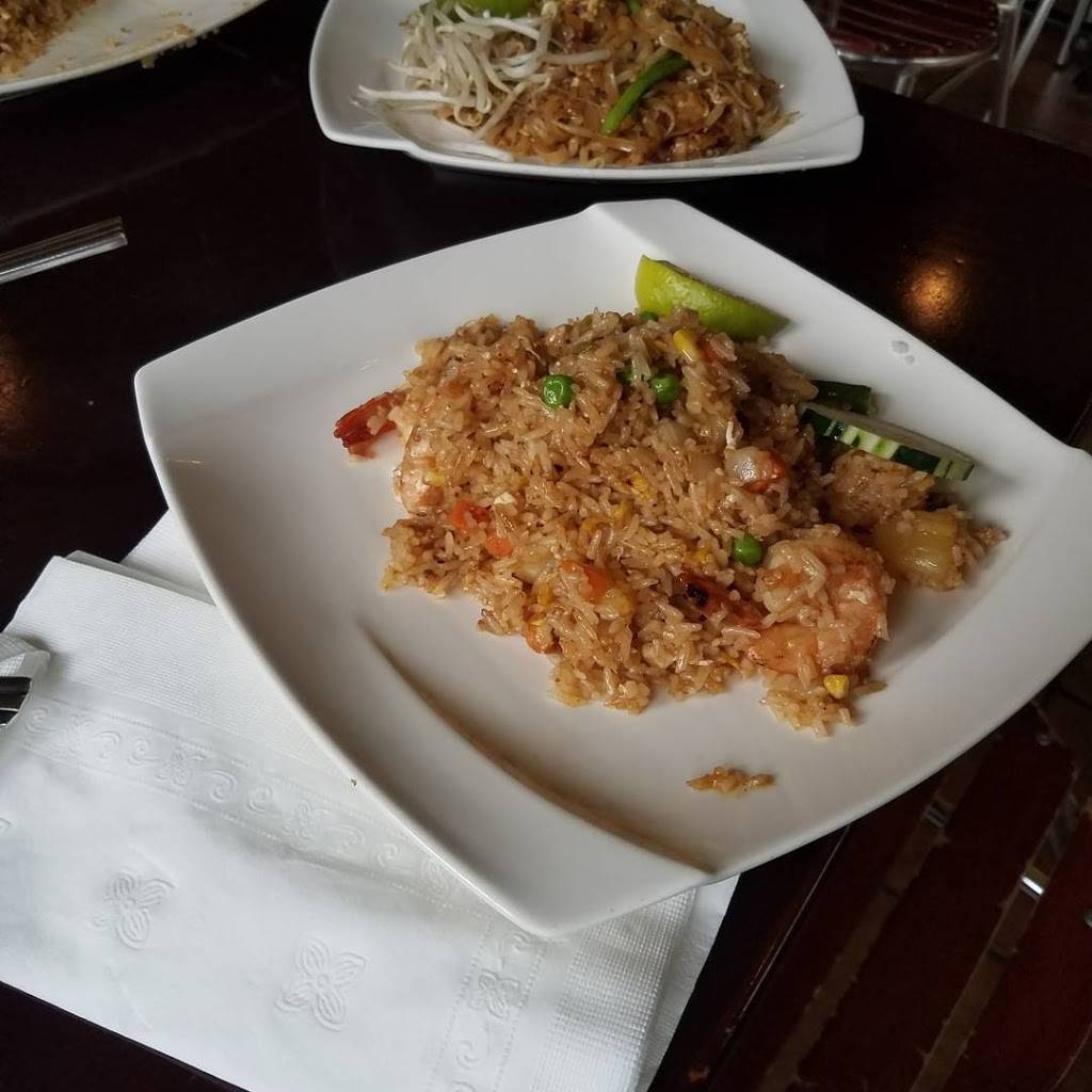 Mai Thai | restaurant | 4618 8th Ave, Brooklyn, NY 11220, USA | 7184383413 OR +1 718-438-3413