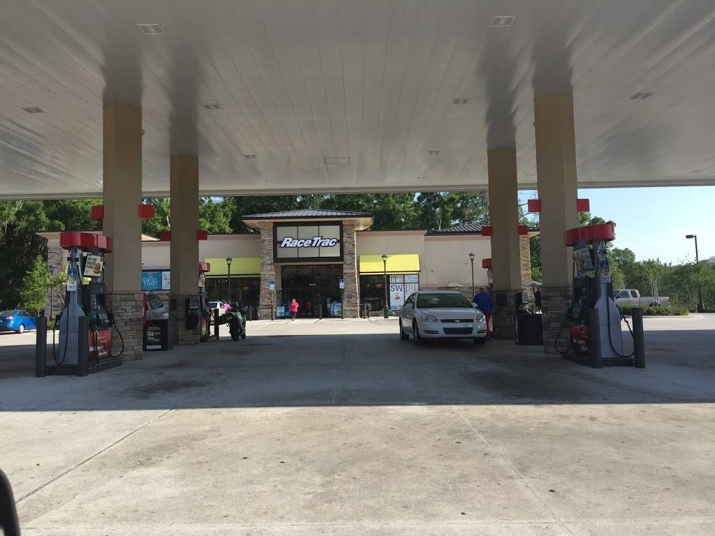 RaceTrac | bakery | 700 S Orange Blossom Trail, Apopka, FL 32703, USA | 4074641703 OR +1 407-464-1703