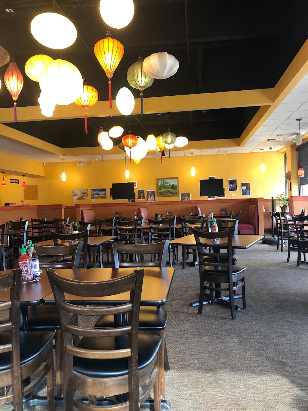 Pho Bowlevard | shopping mall | 5950 S Platte Canyon Rd, Littleton, CO 80123, USA | 3037303049 OR +1 303-730-3049