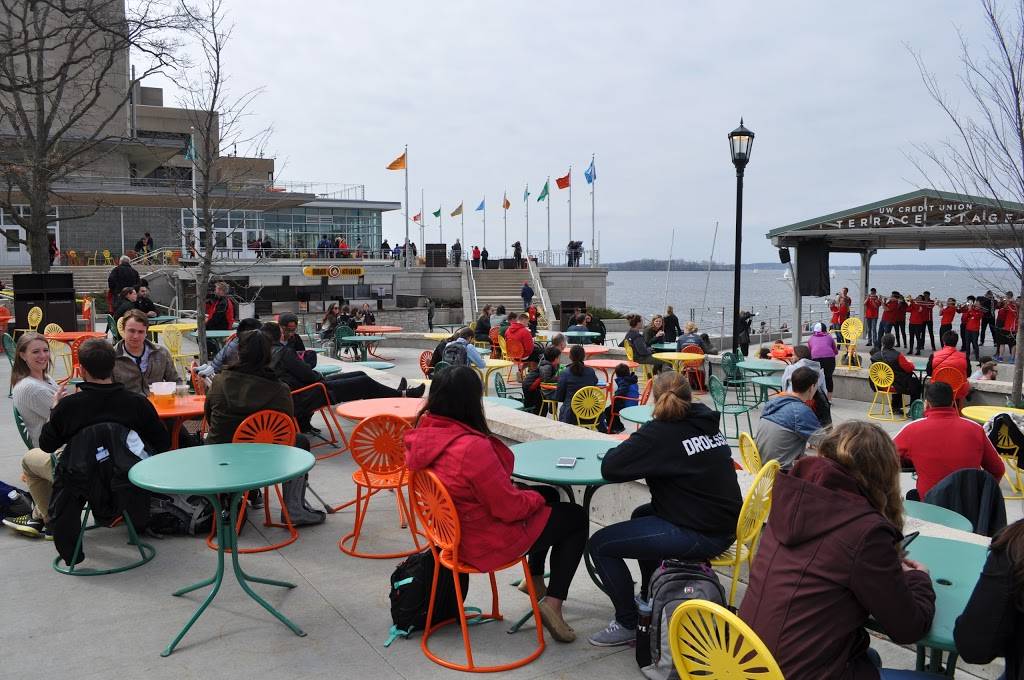 Lakeview Lounge | restaurant | 800 Langdon St room 1341, Madison, WI 53706, USA | 6082653000 OR +1 608-265-3000