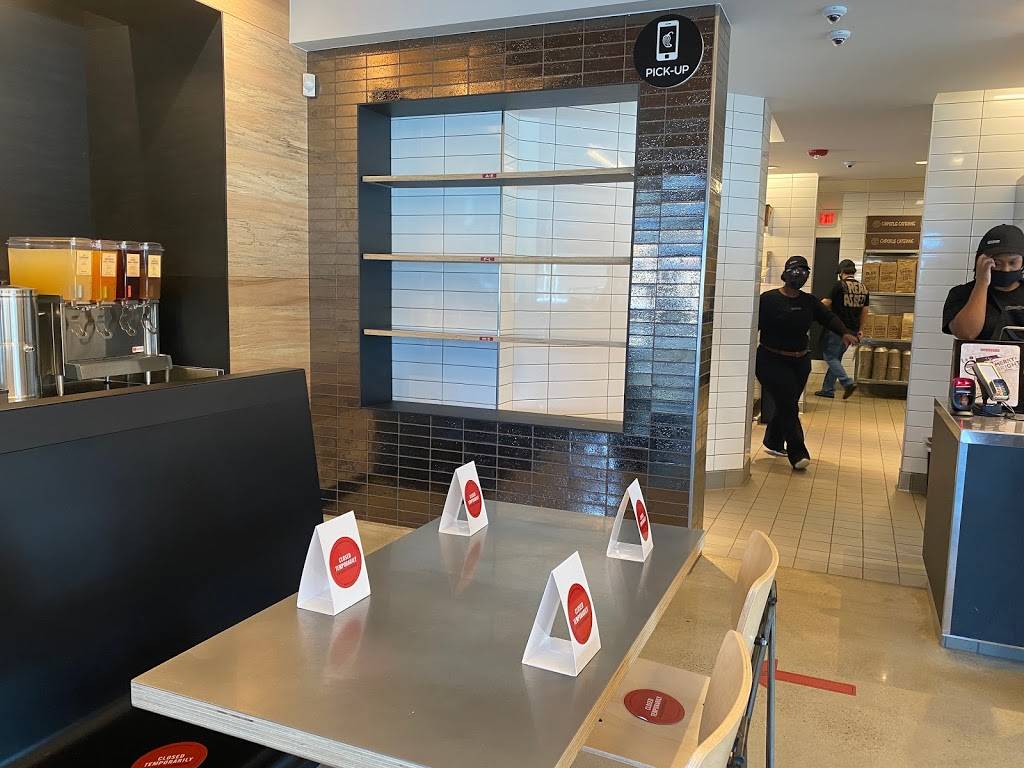 Chipotle Mexican Grill | restaurant | 7020 Aurora Rd, Aurora, OH 44202, USA | 3305620452 OR +1 330-562-0452