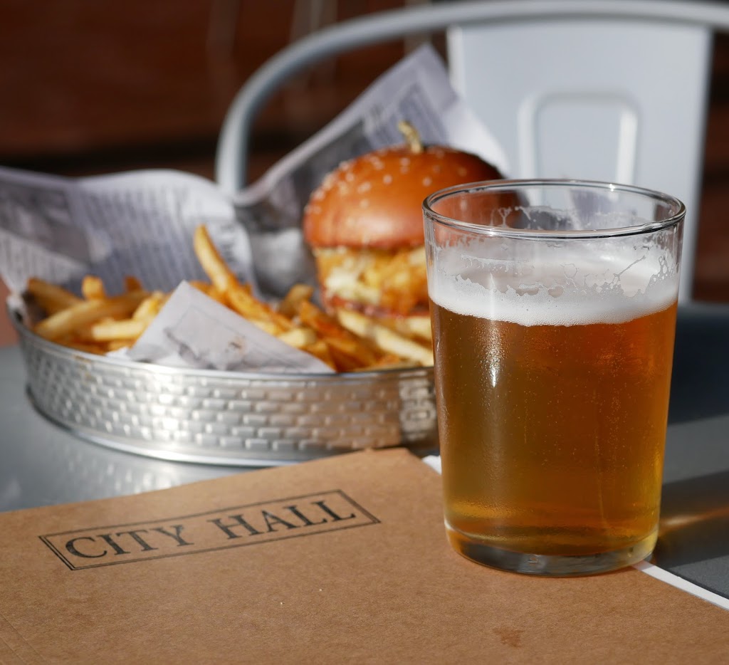 Recess | restaurant | 838 W Kinzie St, Chicago, IL 60642, USA | 3128011181 OR +1 312-801-1181