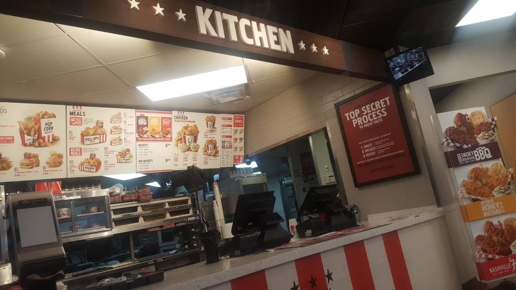 KFC | restaurant | 802 W Southmore Ave, Pasadena, TX 77502, USA | 7134752568 OR +1 713-475-2568