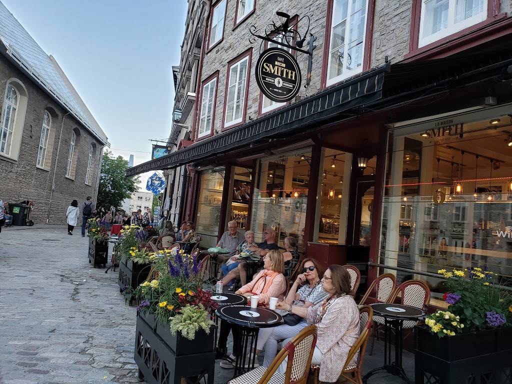 Le Bistro | restaurant | 690 Boulevard René-Lévesque E, Québec, QC G1R 5A8, Canada | 4186476576 OR +1 418-647-6576