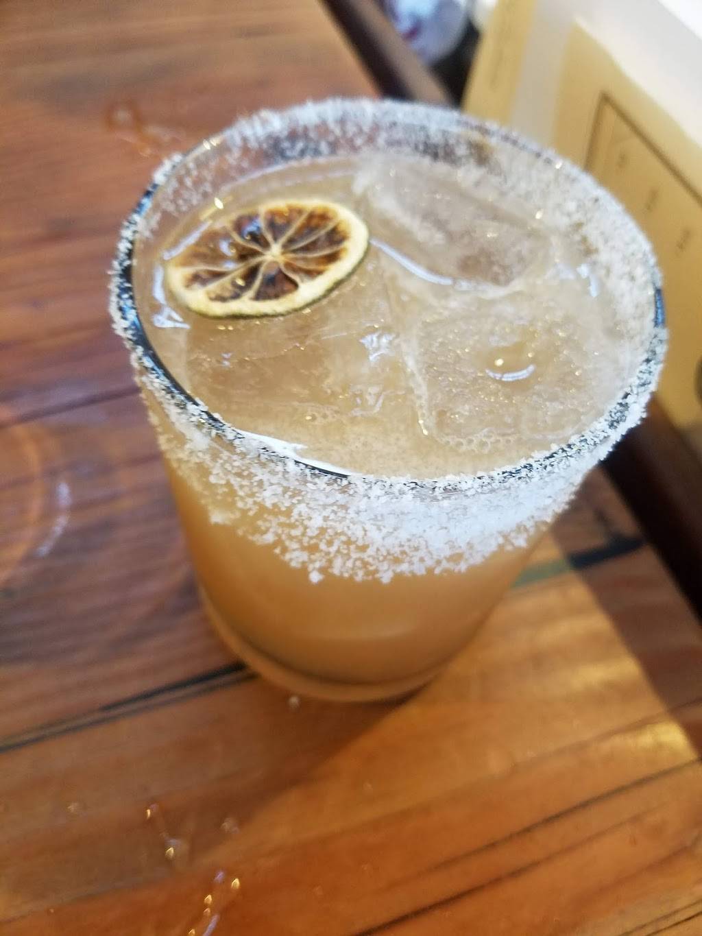 Brewsters Beer Garden + Restaurant | restaurant | 229 Water Street North, Petaluma, CA 94952, USA | 7079818330 OR +1 707-981-8330