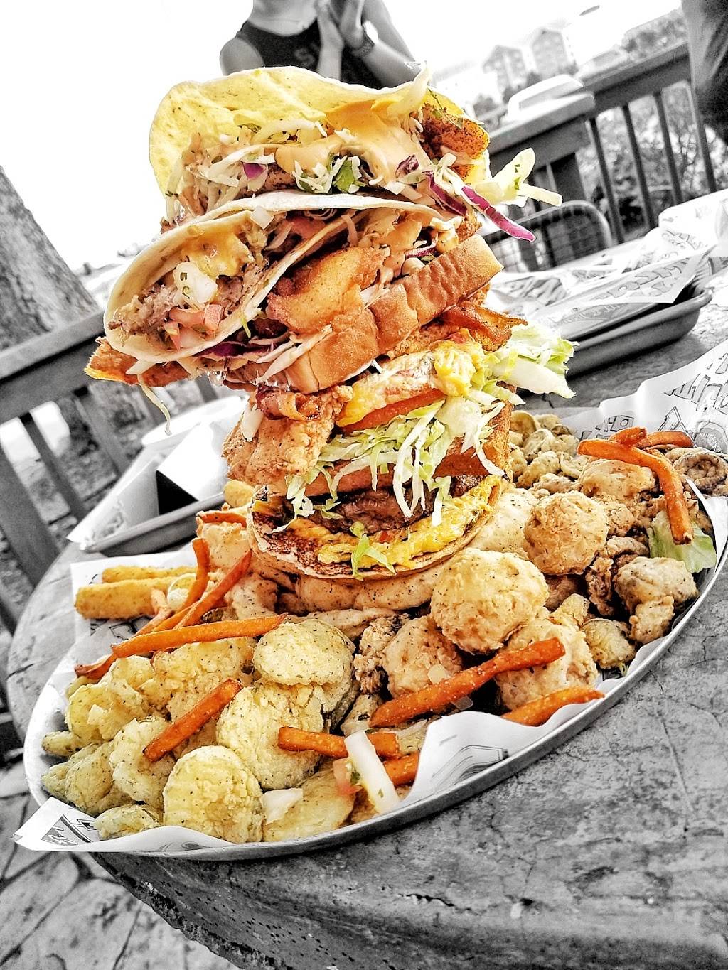 Willies Grill & Icehouse | restaurant | 945 Hwy 6, Sugar Land, TX 77478, USA | 2812422252 OR +1 281-242-2252