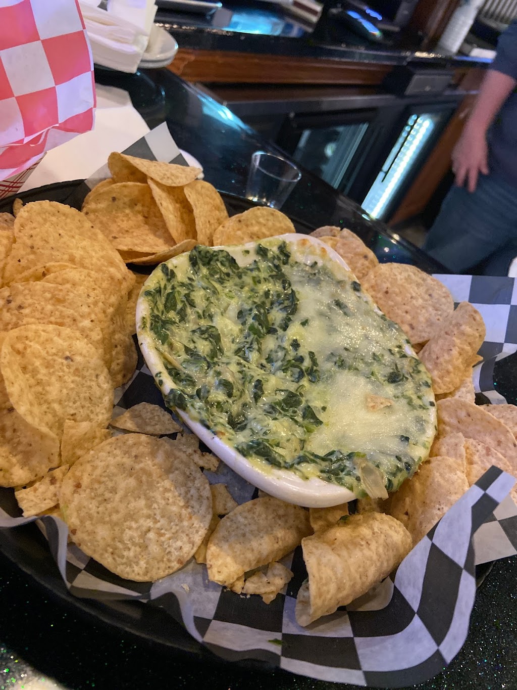 B&J Coney Island | restaurant | 635 Kelly Blvd, Slippery Rock, PA 16057, USA | 7247944899 OR +1 724-794-4899