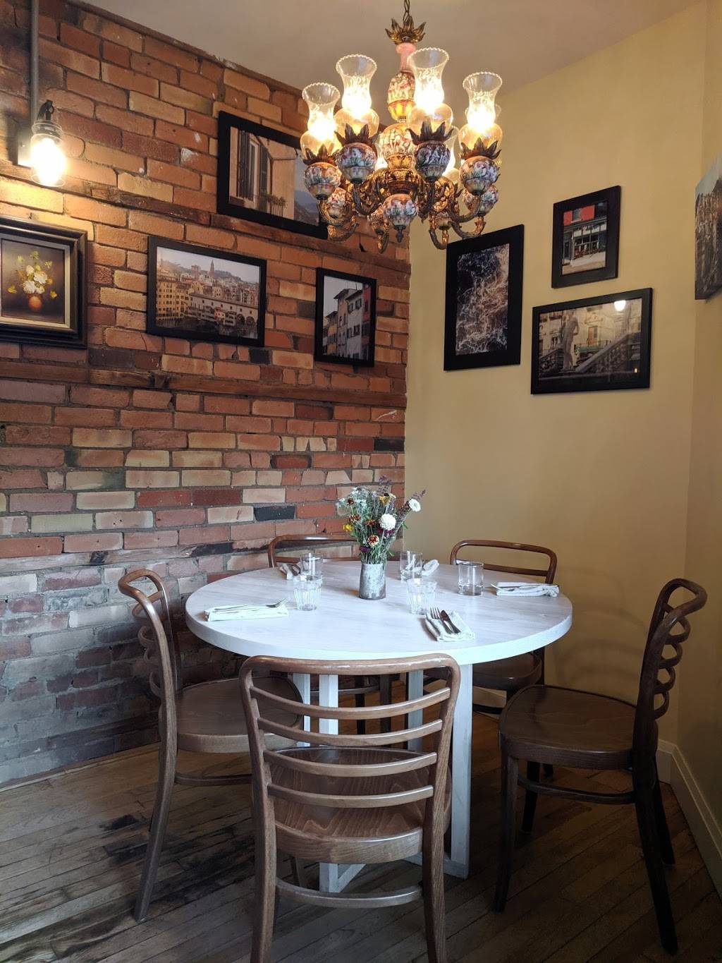 Cafe Baffico | restaurant | 1375 King St E, Hamilton, ON L8M 1H6, Canada | 2892469965 OR +1 289-246-9965