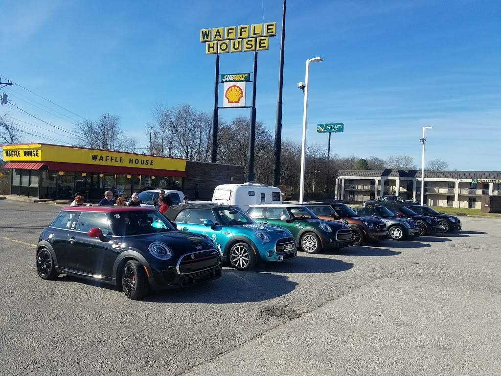 Waffle House | meal takeaway | 1507 US Hwy 72 E, Athens, AL 35611, USA | 2562323068 OR +1 256-232-3068