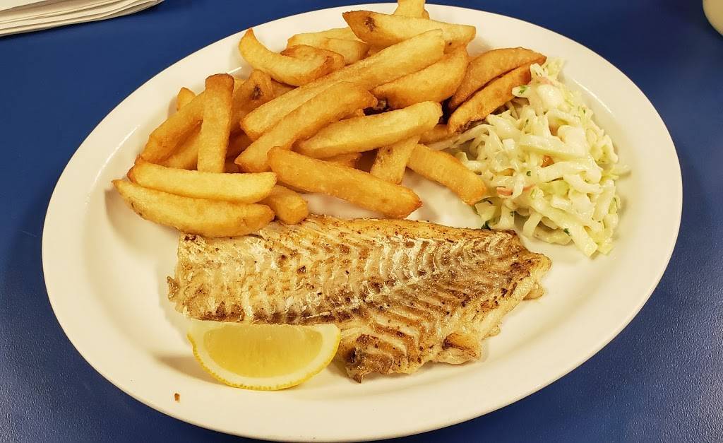 Captain Georges Fish & Chips | restaurant | 14 Wellington St E, Aurora, ON L4G 1H4, Canada | 9058417668 OR +1 905-841-7668